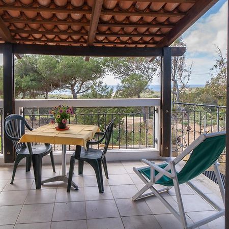 Casa Vacanze Cala Sapone Сант-Антиоко Экстерьер фото