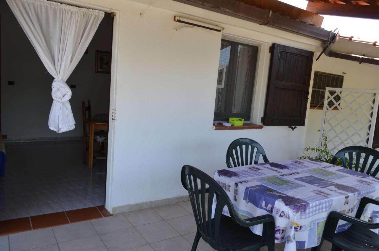 Casa Vacanze Cala Sapone Сант-Антиоко Экстерьер фото